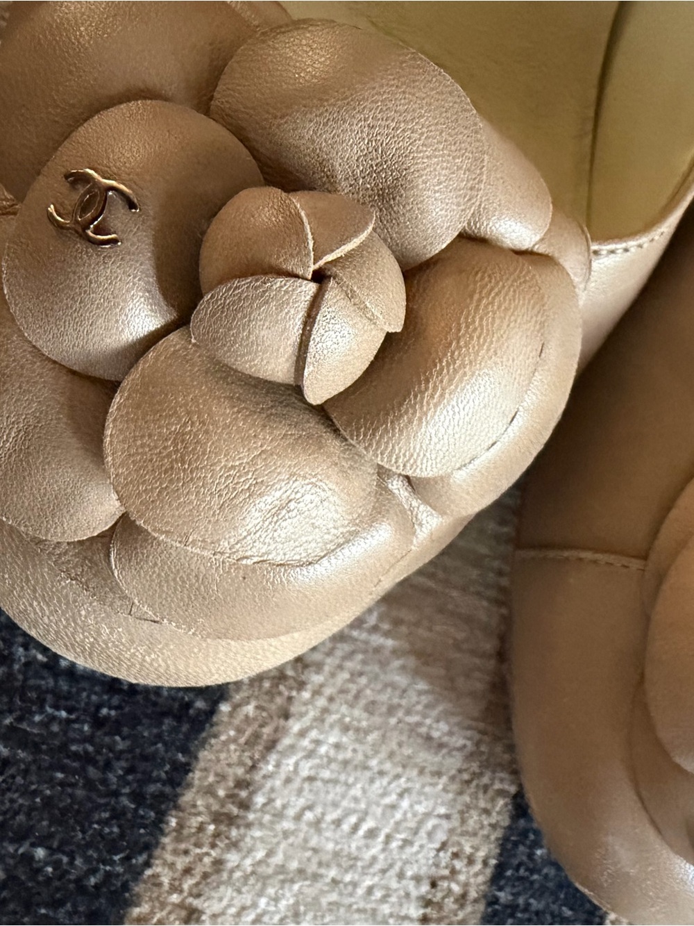 CHANEL Beige Leather Camellia Pump Heels - Picture 4 of 7
